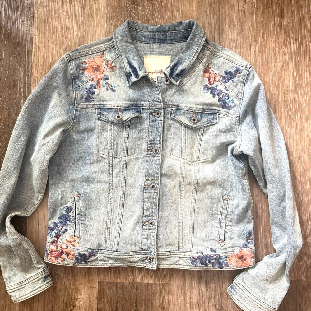 Sundance Small Blue Denim Jean Bohemian Jacket Floral Embroidered size Large